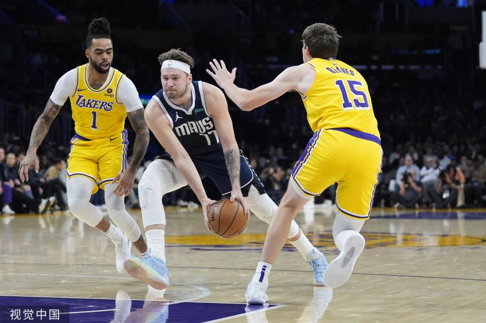 而出现的愤 而出现的愤