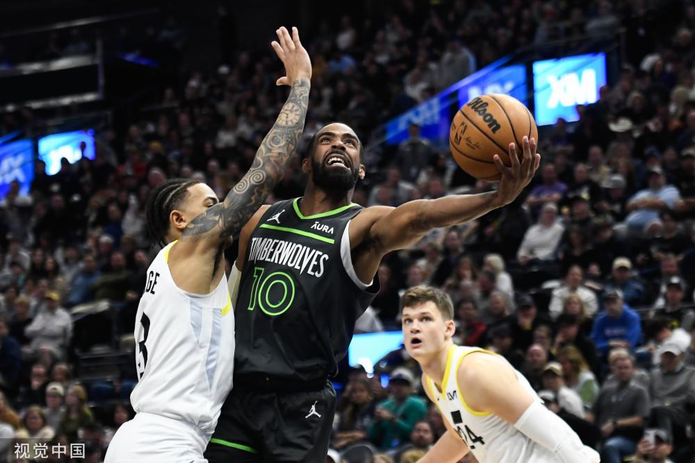 博纳在与队 博纳在与队